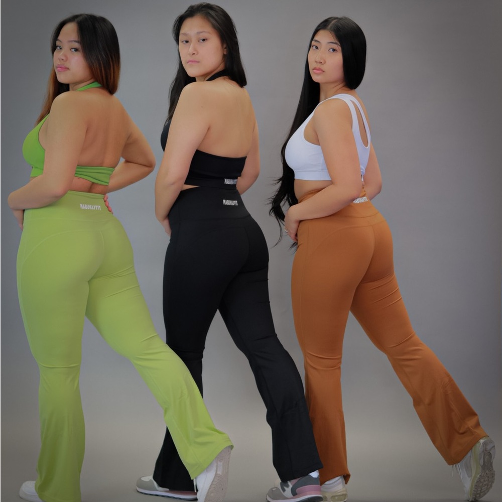 Mabuhayfit Black & Brown Flare Leggings
